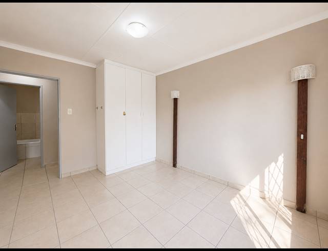 3 BEDROOM HOUSE TO LET IN REMBRANDT PARK
